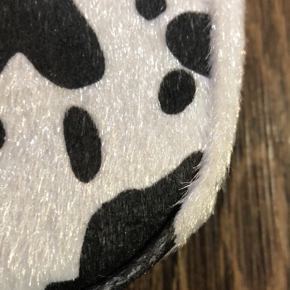 🖤HOST PICK🖤Y2K Cow Print Mini Bag - Picture 6 of 16